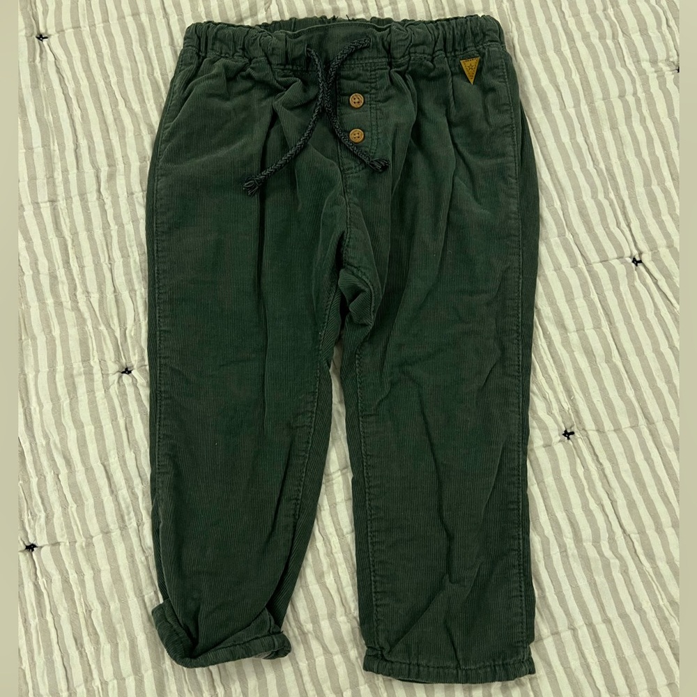 H&M green corduroy pants -never worn 18 months